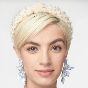 EUC Lele Sadoughi Slim Pearl Velvet Knotted Headband